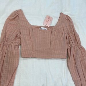 Light pink crop top, size S